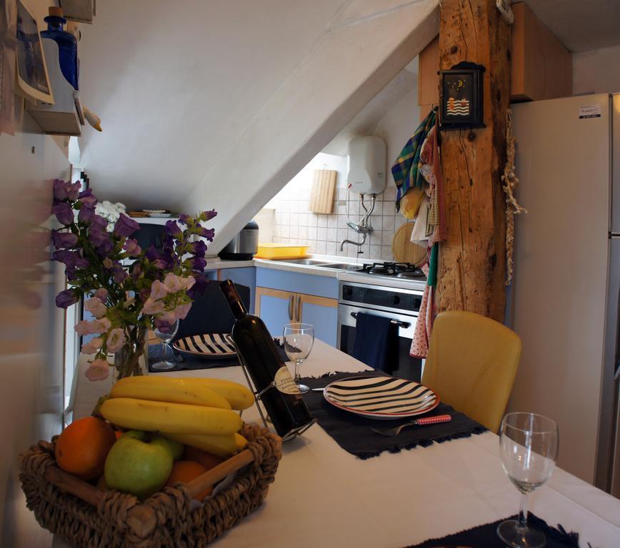 Apartment Vintage Art Split Rom bilde